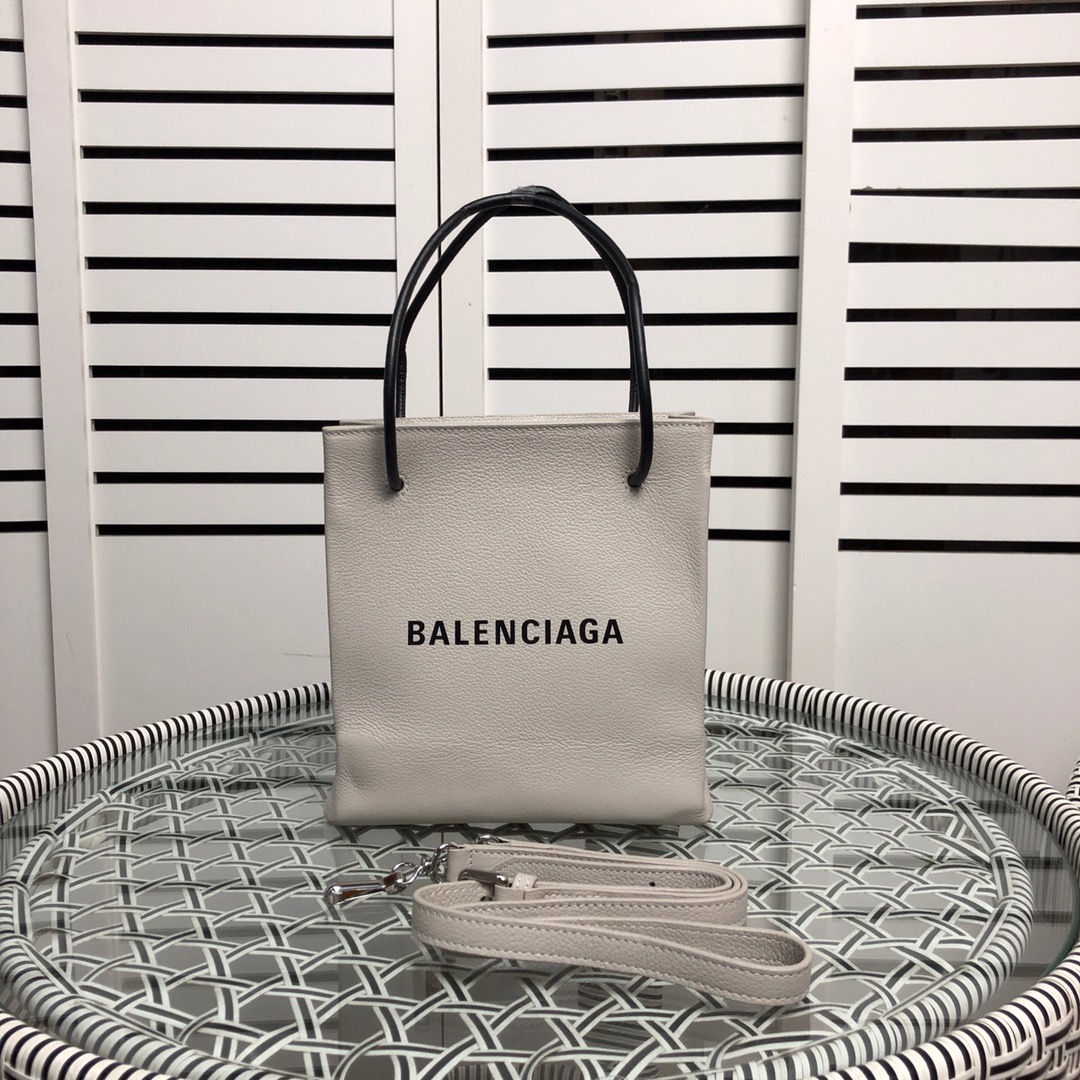 BALENCIAGA 발렌시아가 쇼핑백