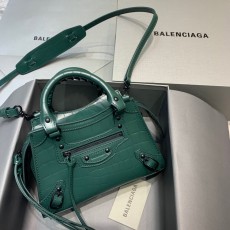 BALENCIAGA 발렌시아가 나노 클레식 미니 탑 핸들 백