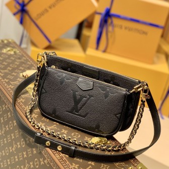 LOUIS VUITTON 루이비통 멀티 포쉐트 악세수아(MULTI POCHETTE ACCESSOIRES)