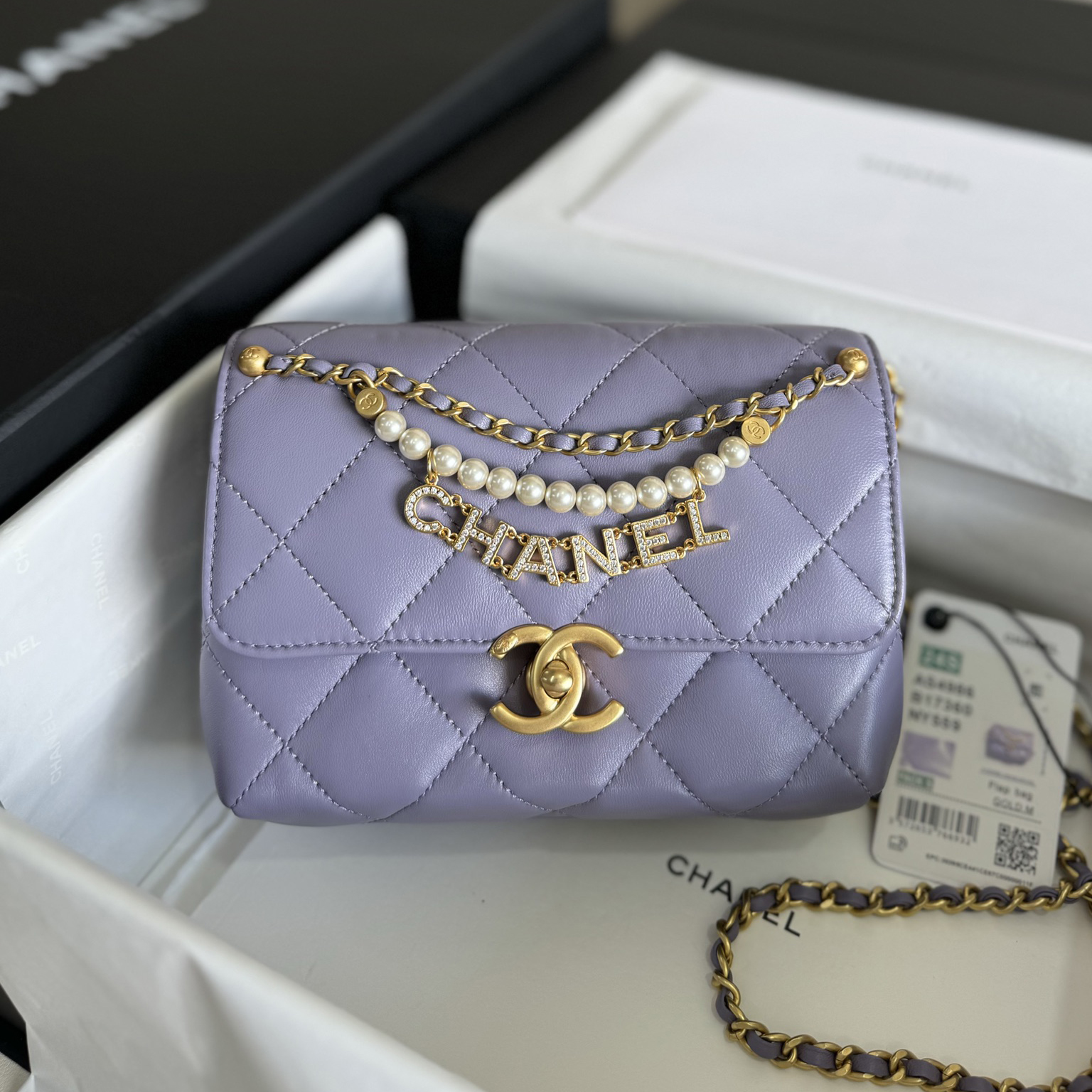 CHANEL 샤넬 미니 플랩백 24A 19cm