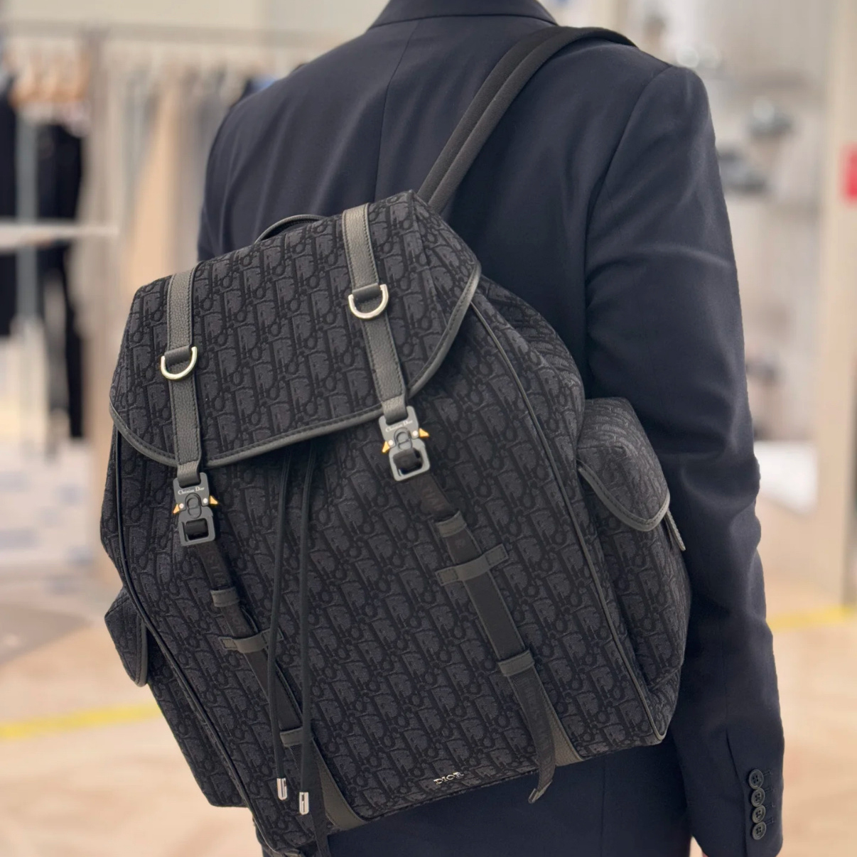 Dior 디올 히트 더로드 백팩 Hit The Road 캔버스 FK-1ESBA205YKY