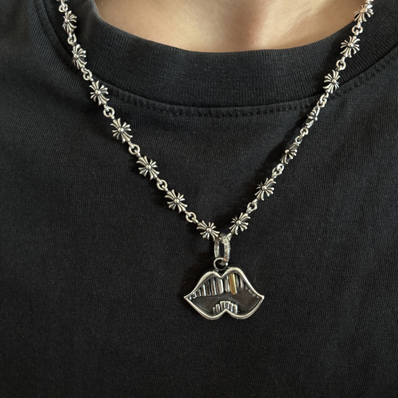 CHROME HEARTS 크롬하츠 목걸이 펜던트(925실버) #2511201532