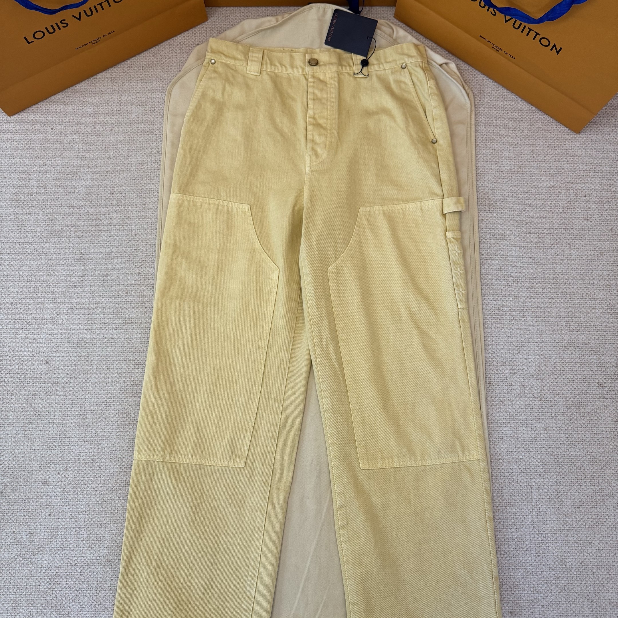 LOUIS VUITTON 루이비통 가먼트 다이드데님 카펜터 팬츠1AHVCG #16546123