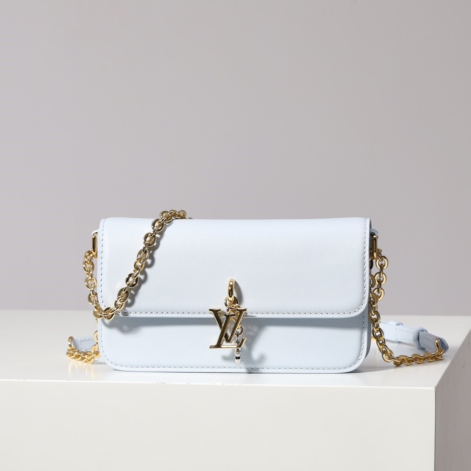 LOUIS VUITTON 루이비통 WALLET ON CHAIN LV BLOOM M14547 {한정시간특가}