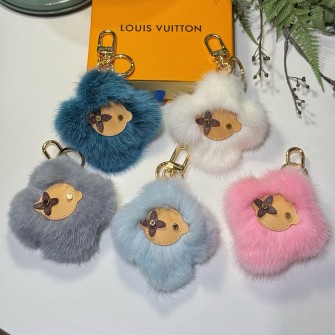 LOUIS VUITTON 루이비통 비비엔 퍼 키홀더 키링 백참(백꾸) M03820