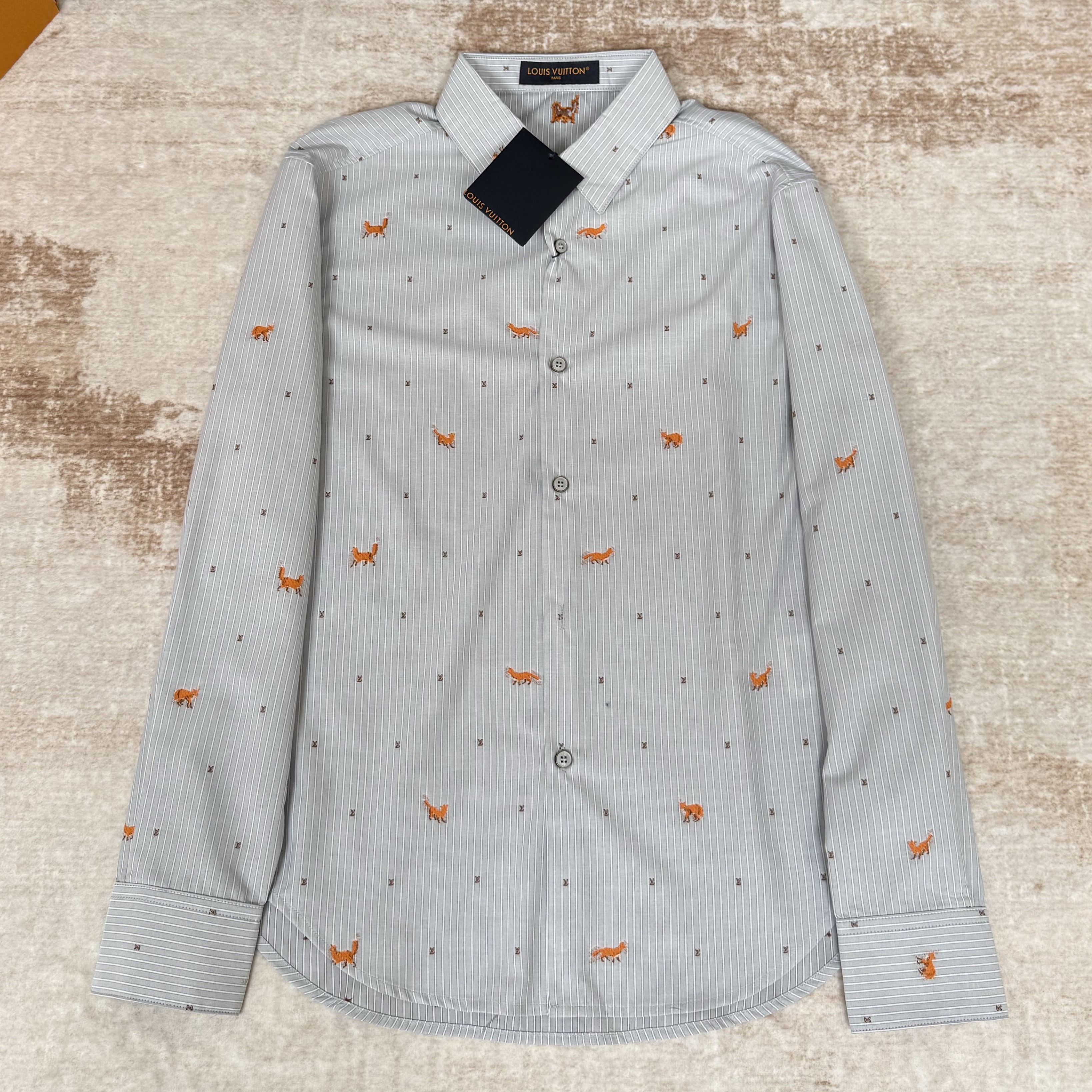 LOUIS VUITTON 루이비통 스트라이프드 필 쿠페 셔츠 1AJC98