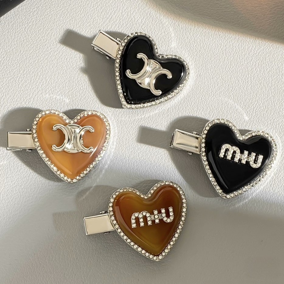 MIUMIU 미우미우 헤어 클립 #16186330