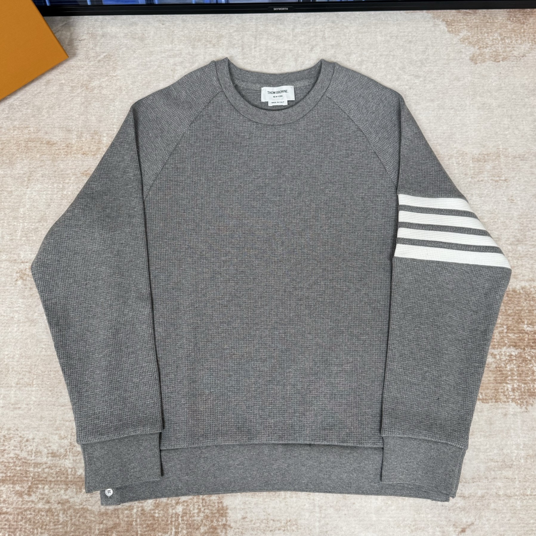 THOM BROWNE 톰브라운 사선 와플 니트 맨투맨 #1752644