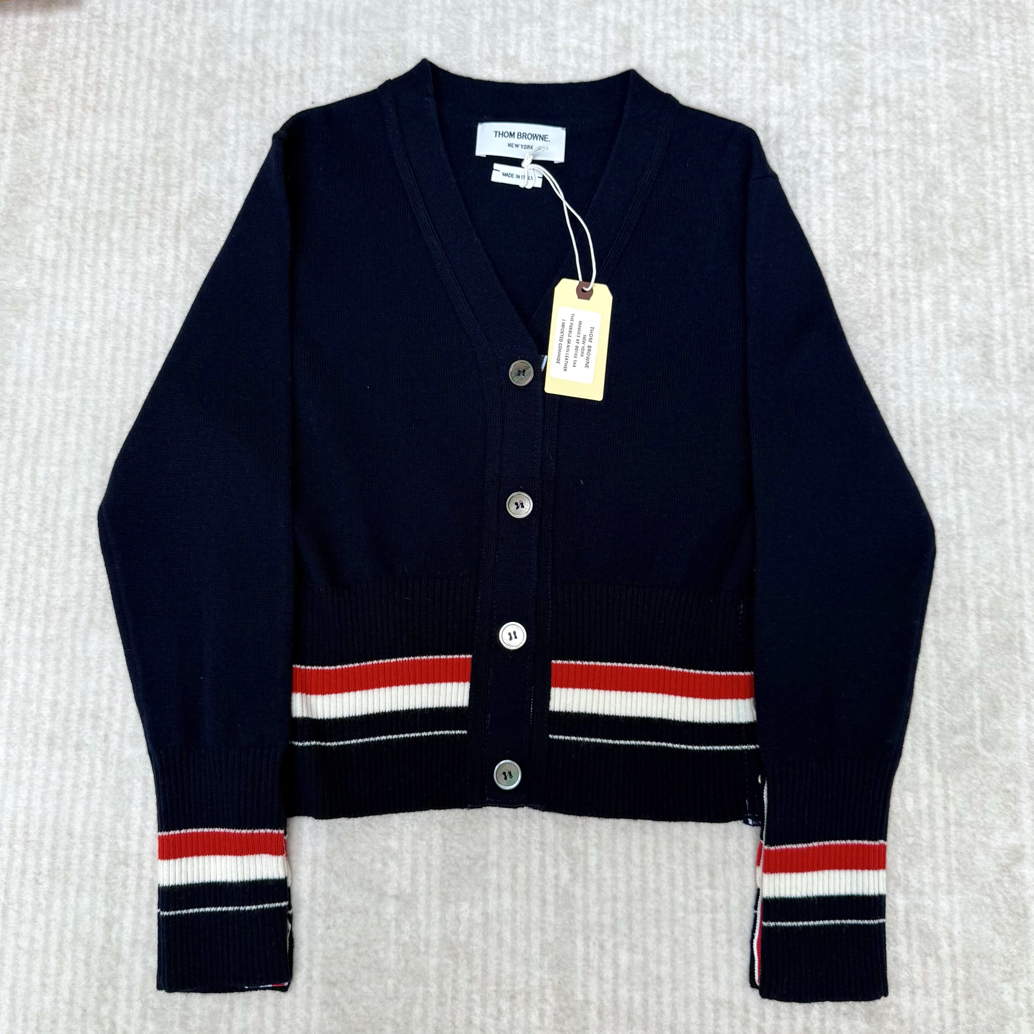 THOM BROWNE 톰브라운 클래식 코튼 브이넥 RWB 스트라이프 가디건 #186423