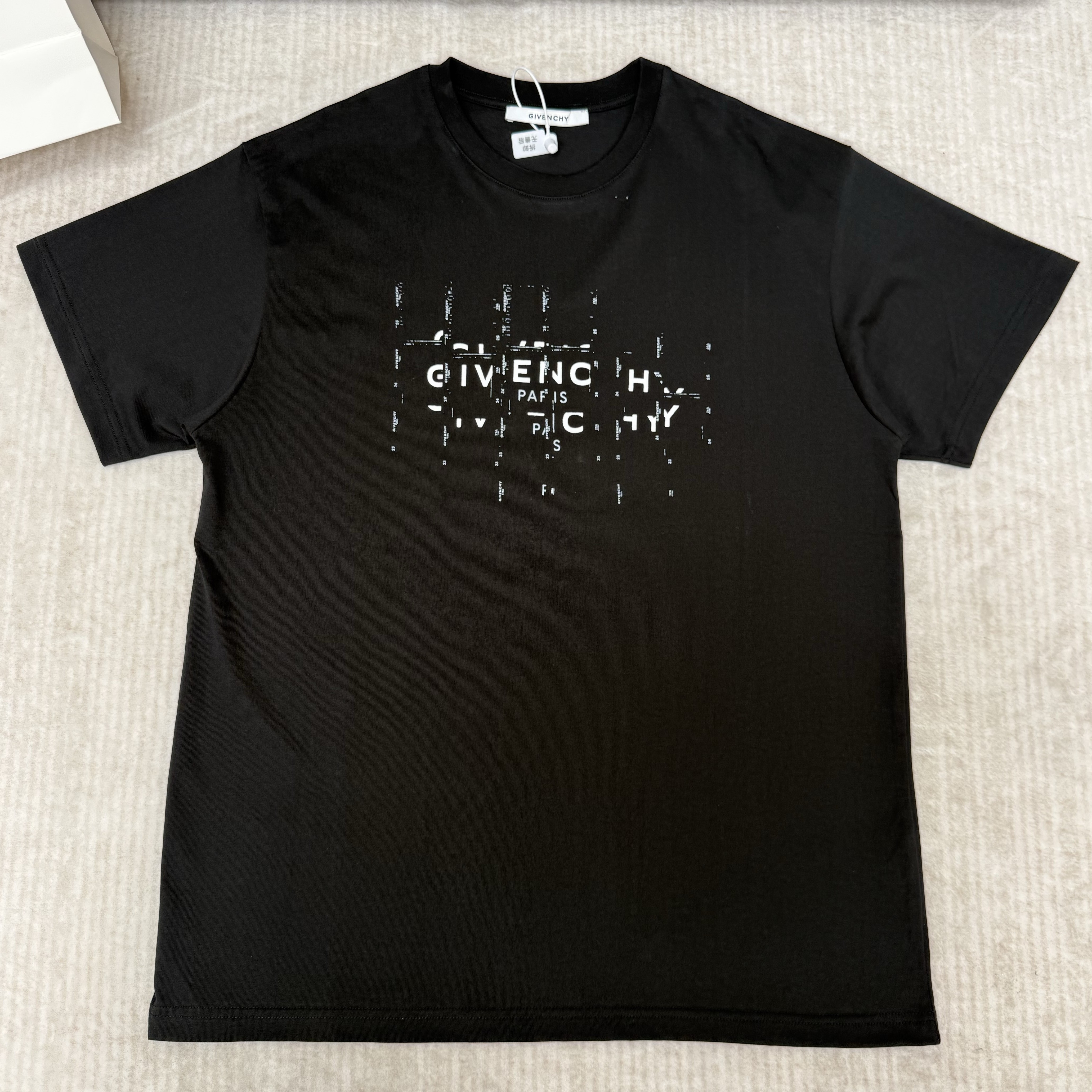 Givenchy 지방시 글리치 로고 프린트 코튼 티셔츠 #16356527