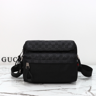 GUCCI 구찌 넥서스 미디엄 GG 나일론 크로스바디백 816820