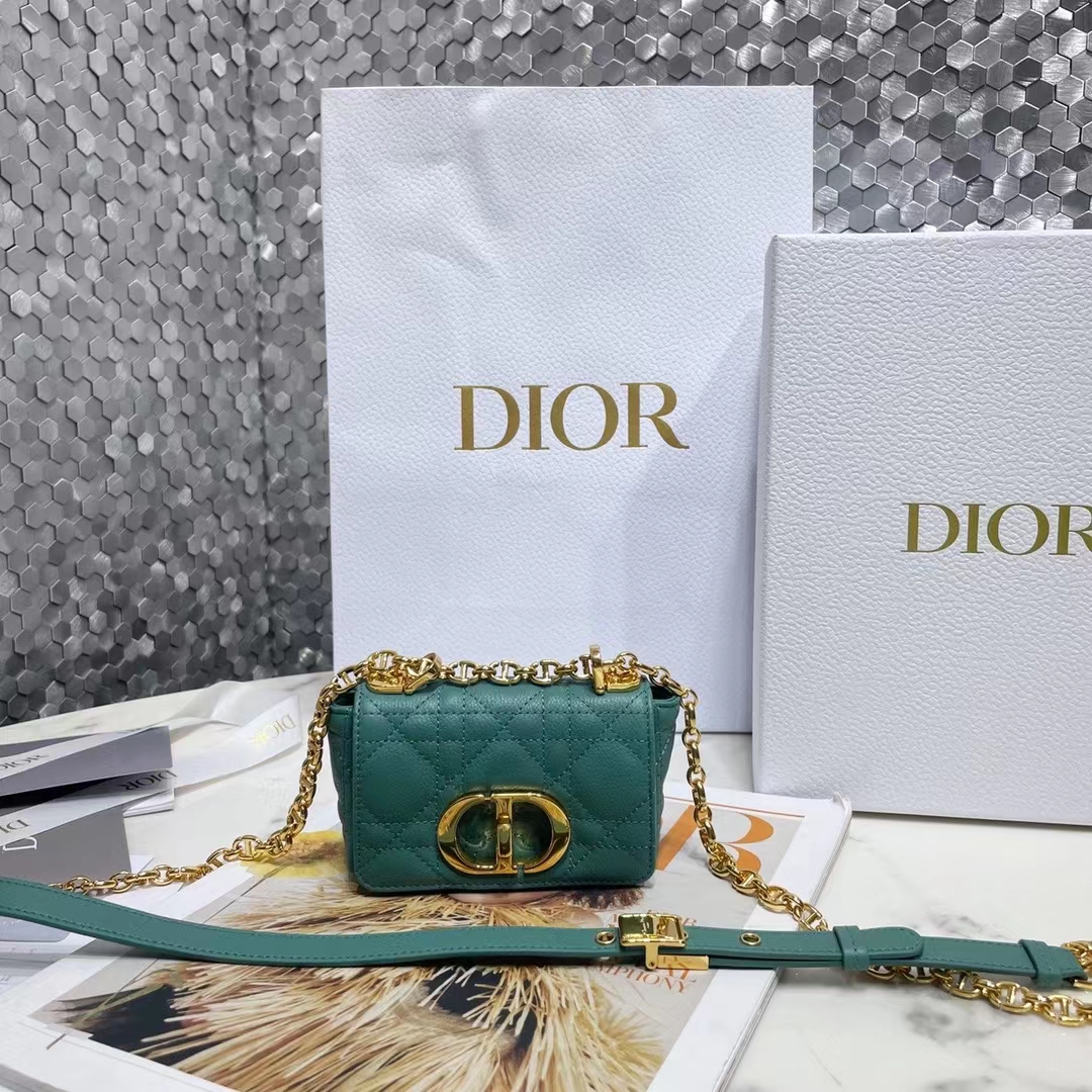 DIOR 디올