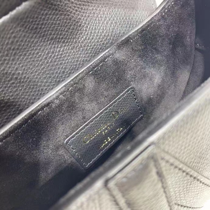 DIOR 디올