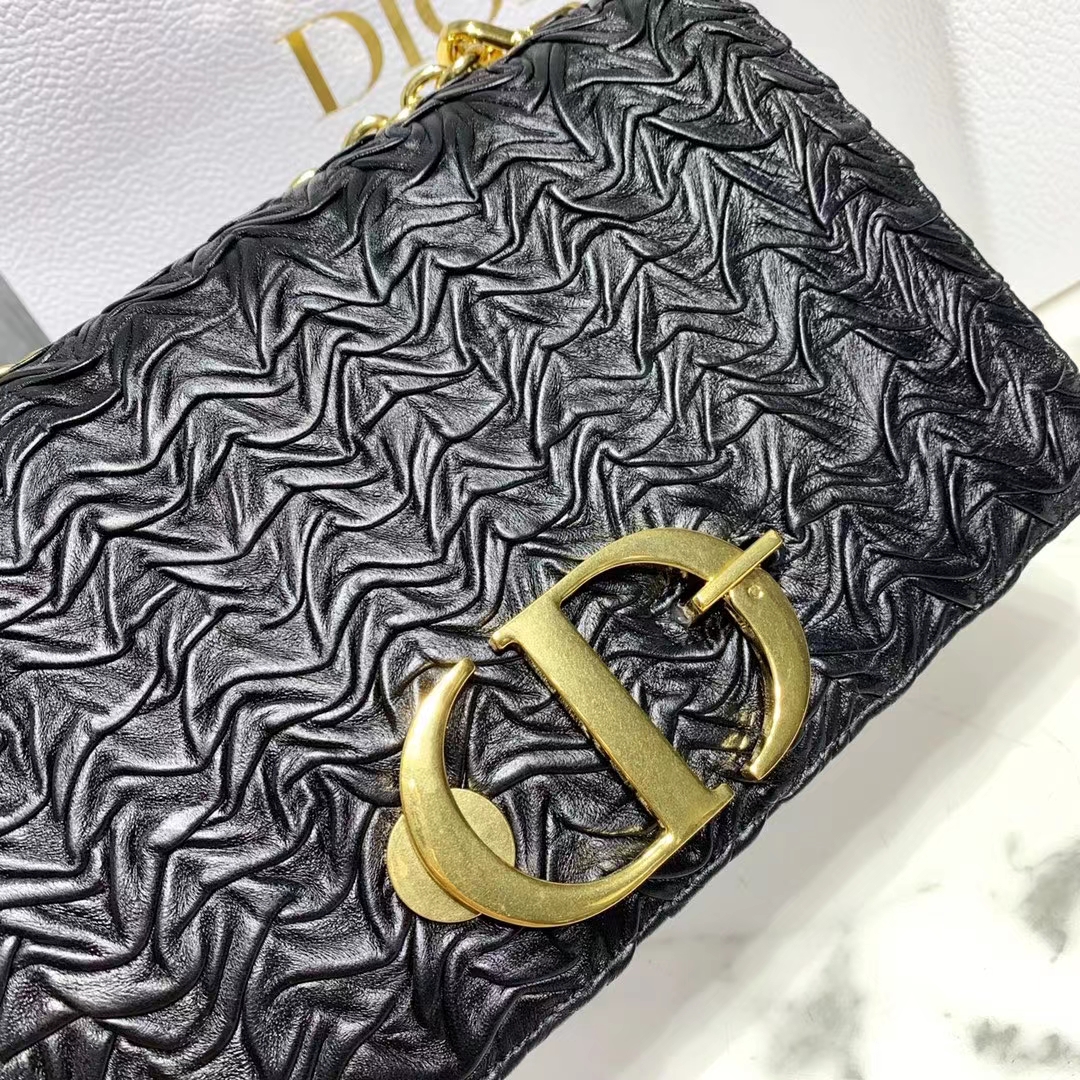 DIOR 디올