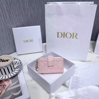 DIOR 디올