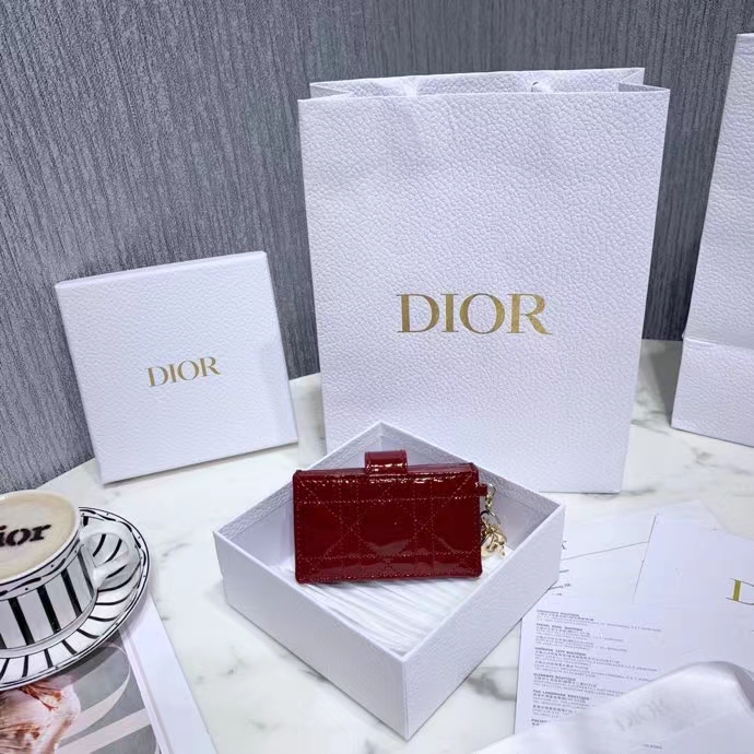 DIOR 디올