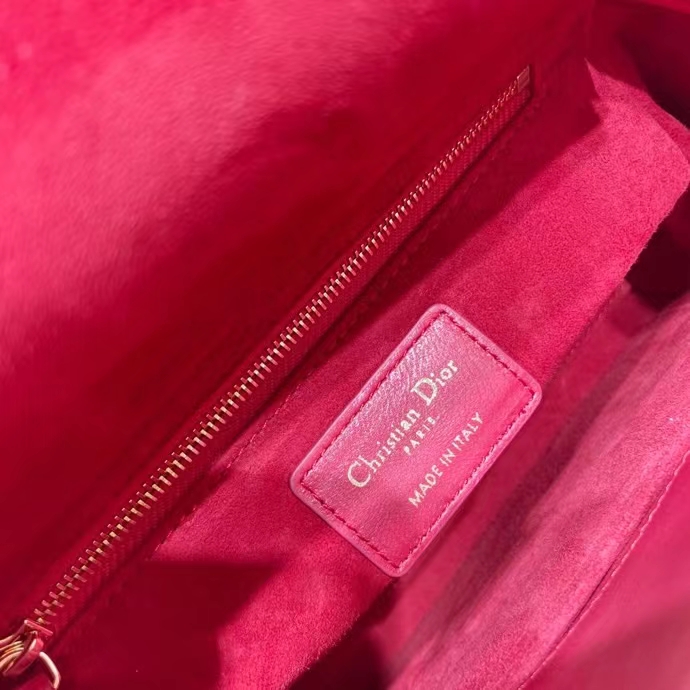 DIOR 디올