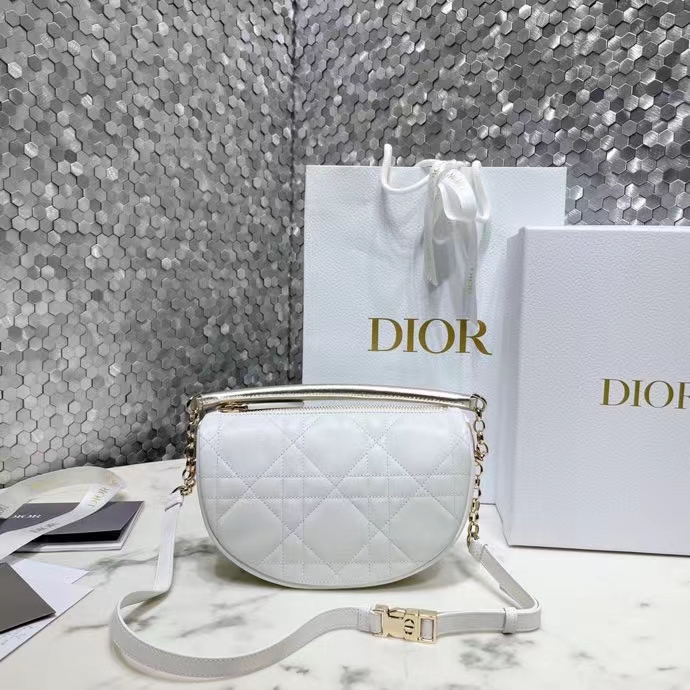 DIOR 디올