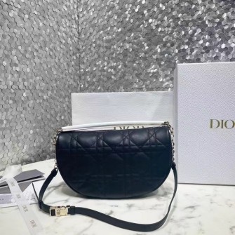 DIOR 디올