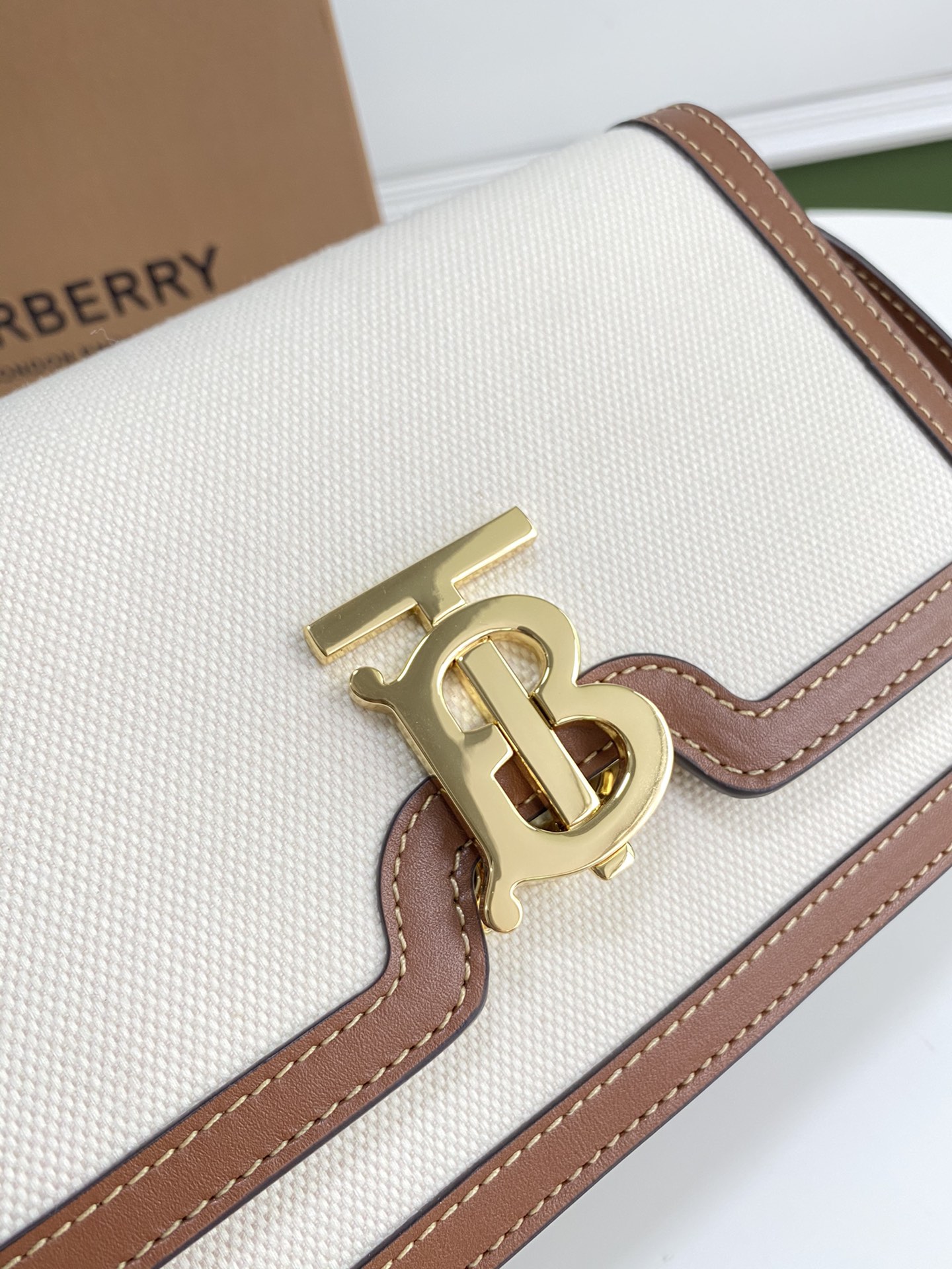 버버리[BURBERRY]