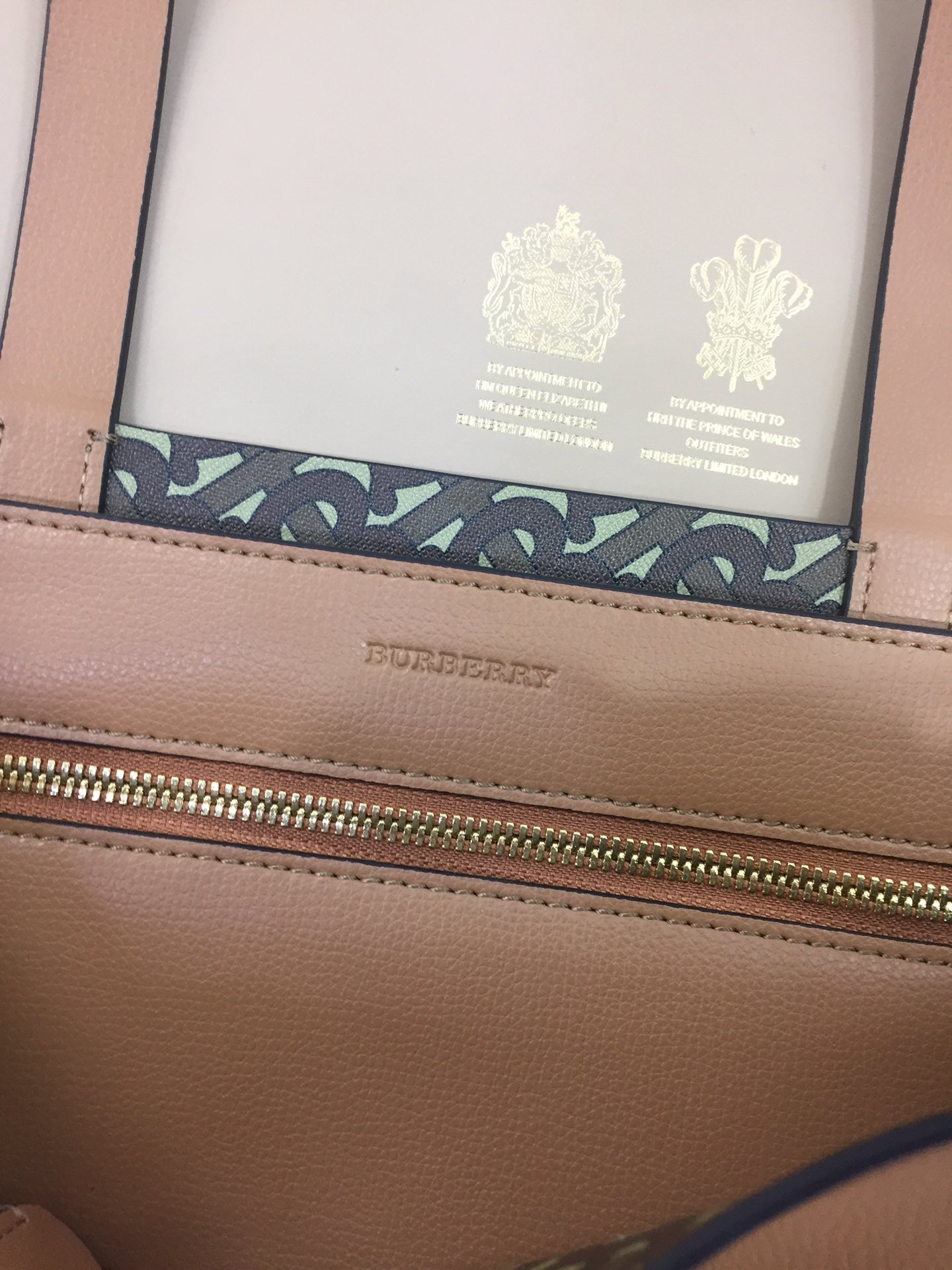버버리[BURBERRY]