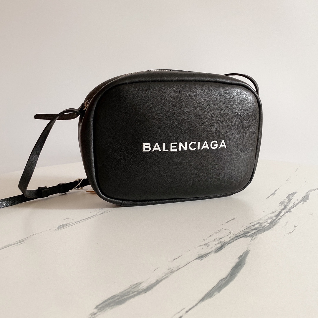 BALENCIAGA/발렌시아가