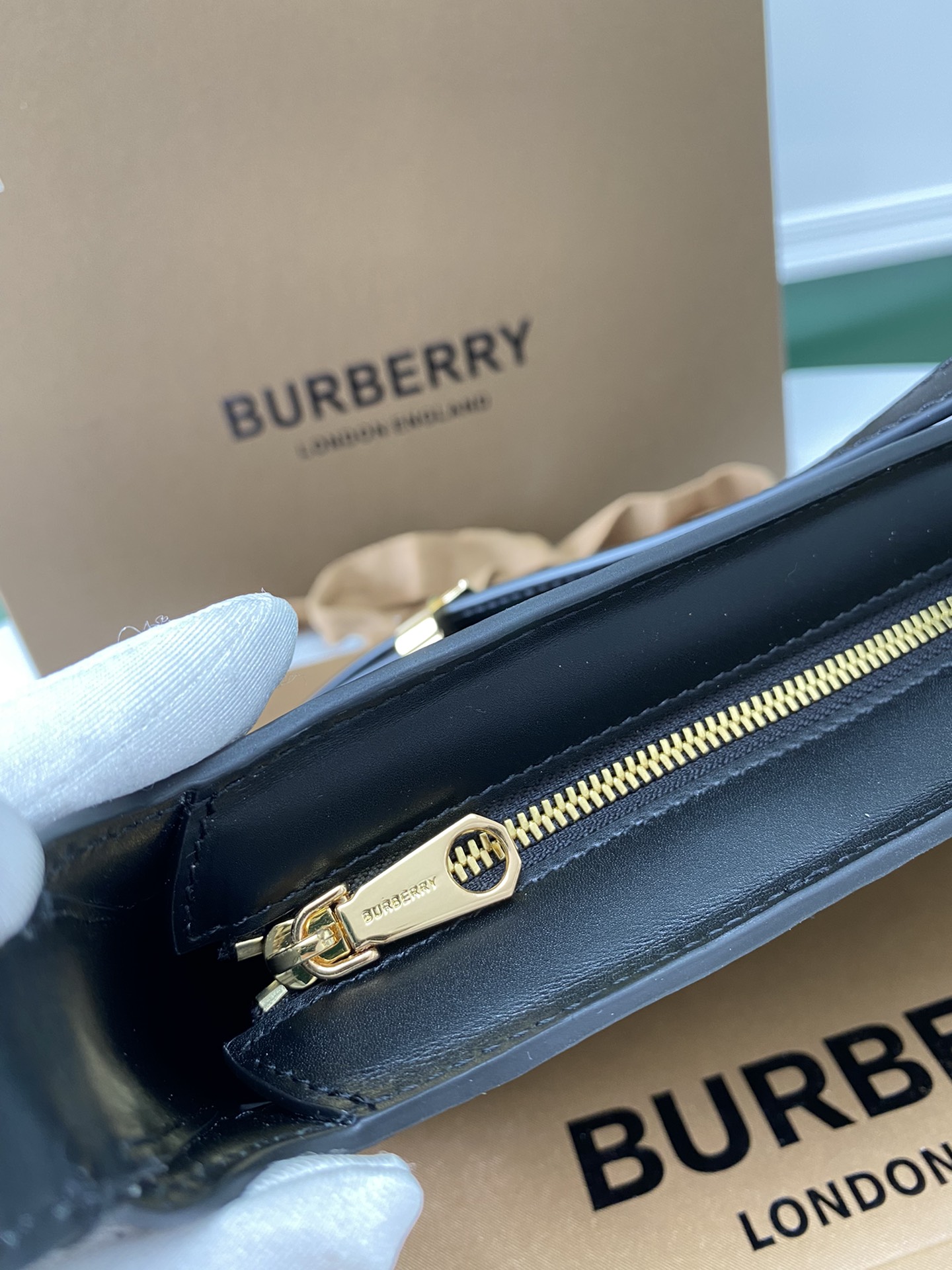 버버리[BURBERRY]