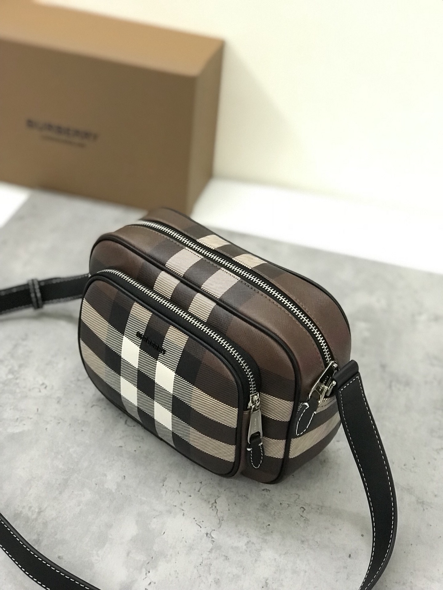 버버리[BURBERRY]