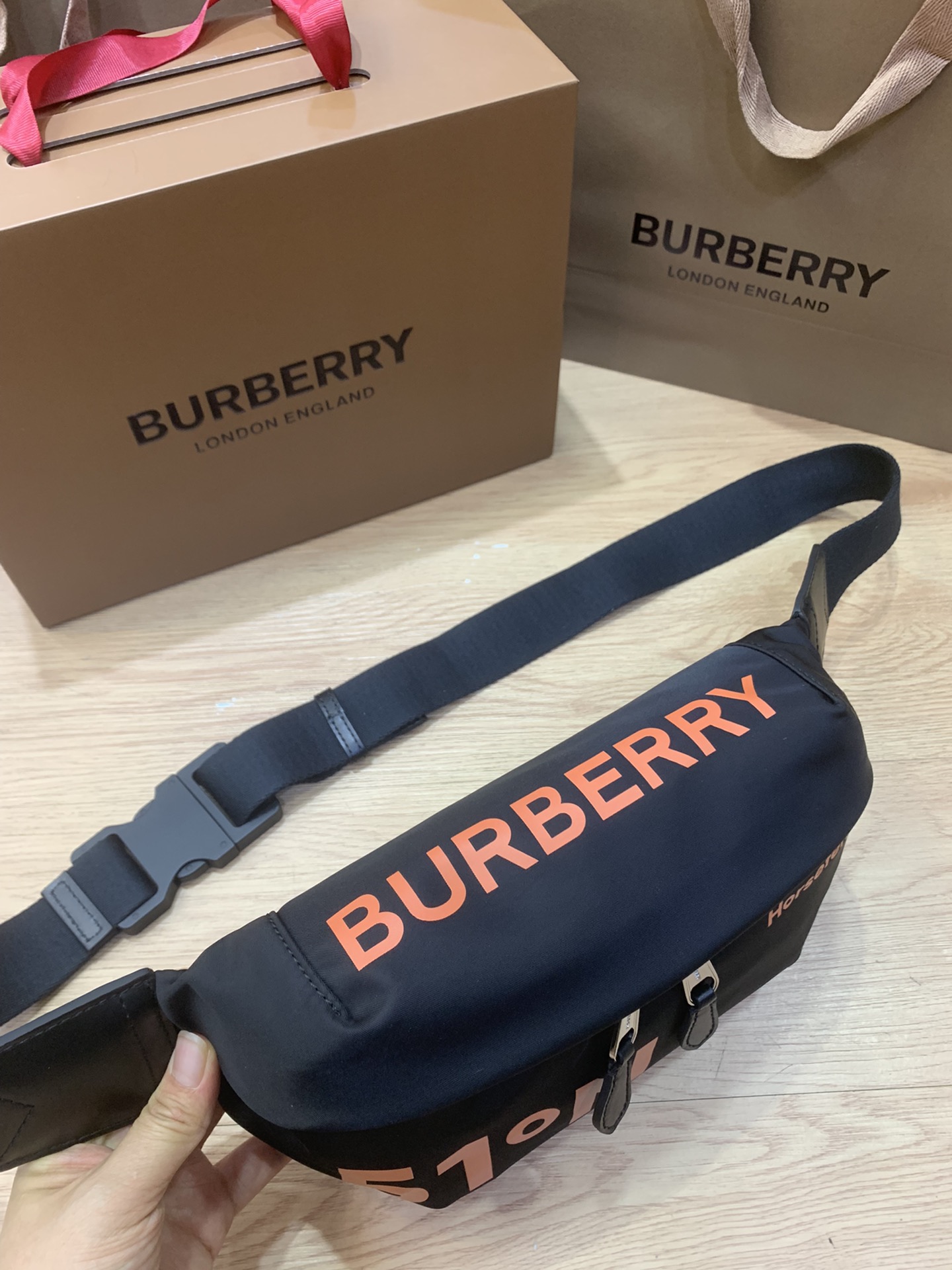 버버리[BURBERRY]