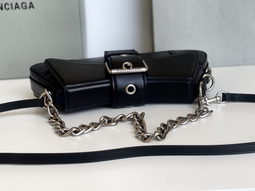 BALENCIAGA/발렌시아가