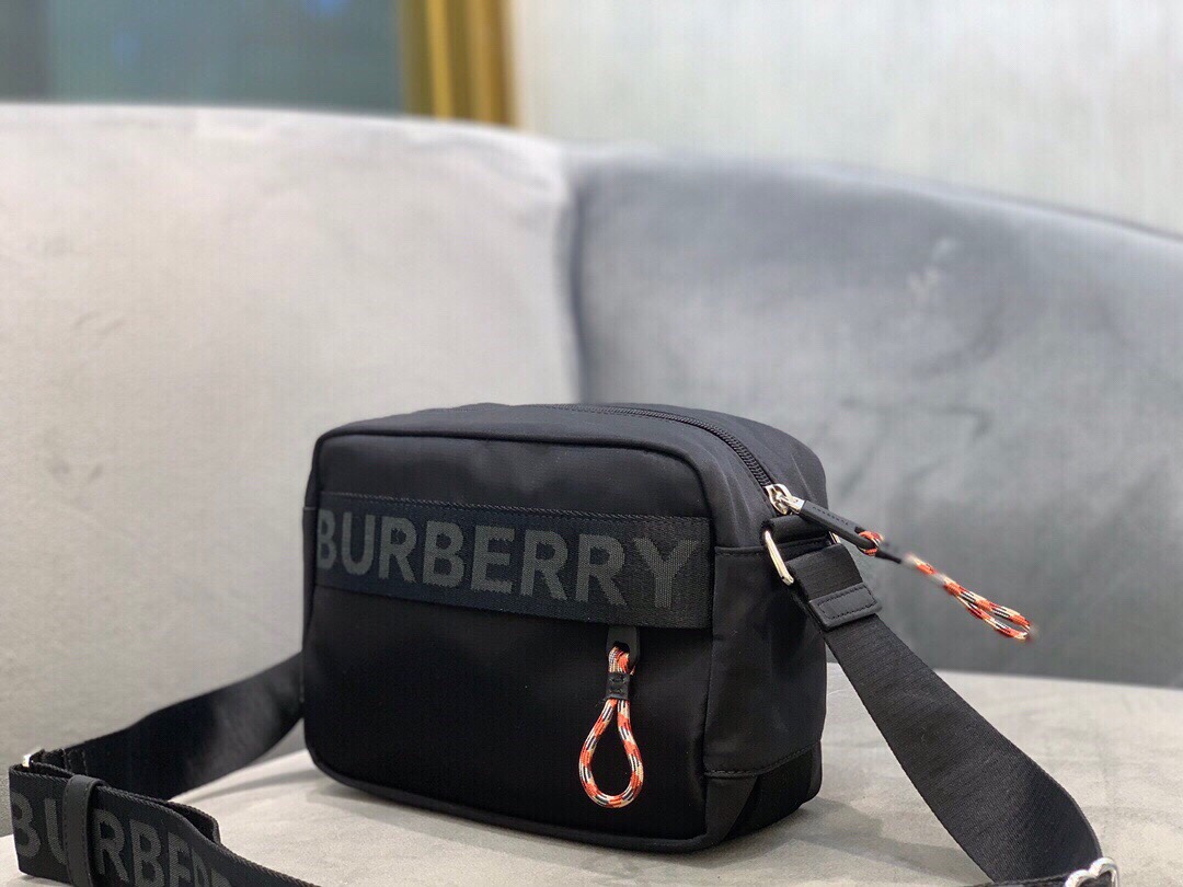 버버리[BURBERRY]