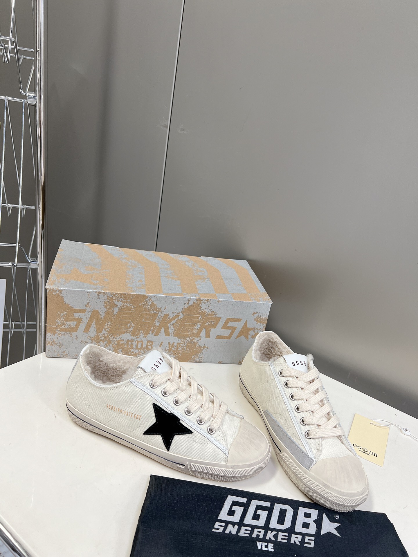 골든구스 [GOLDEN GOOSE]