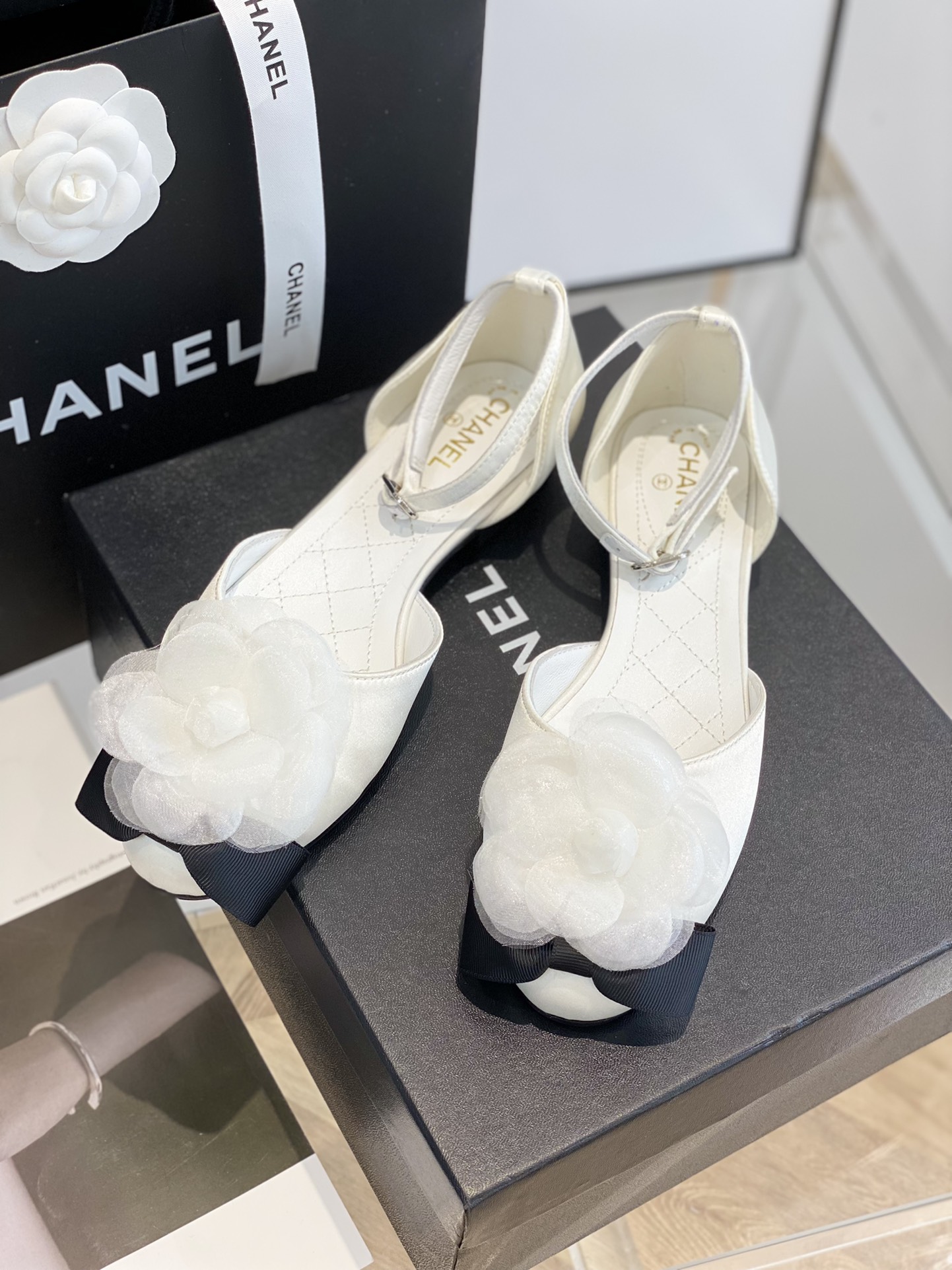 샤넬 [CHANEL]