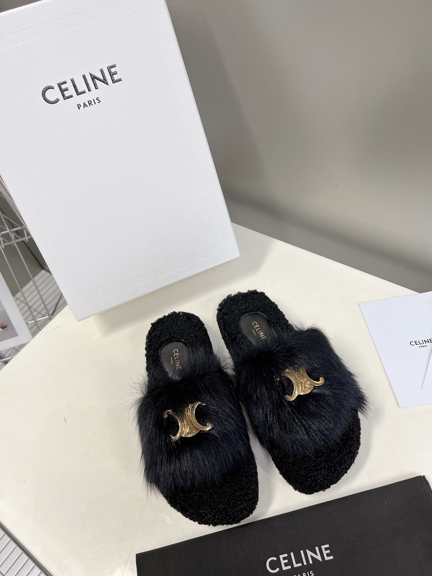 CELINE