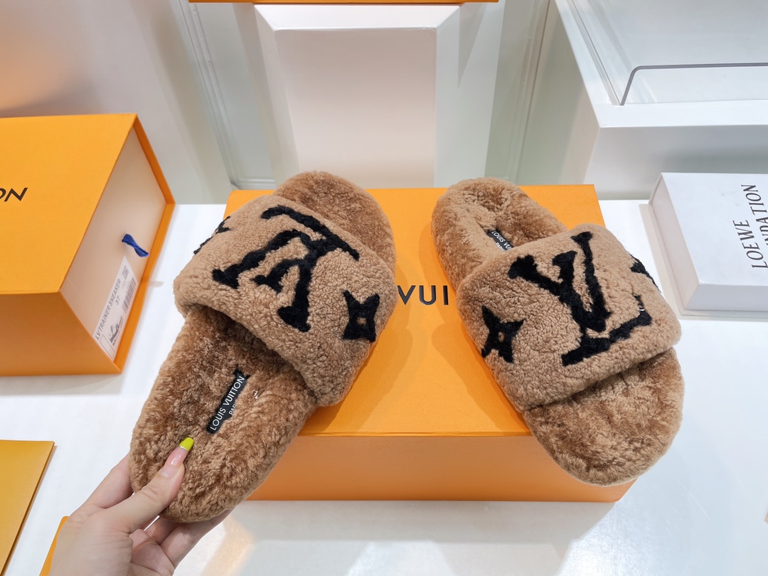 루이비통 [LOUIS VUITTON]