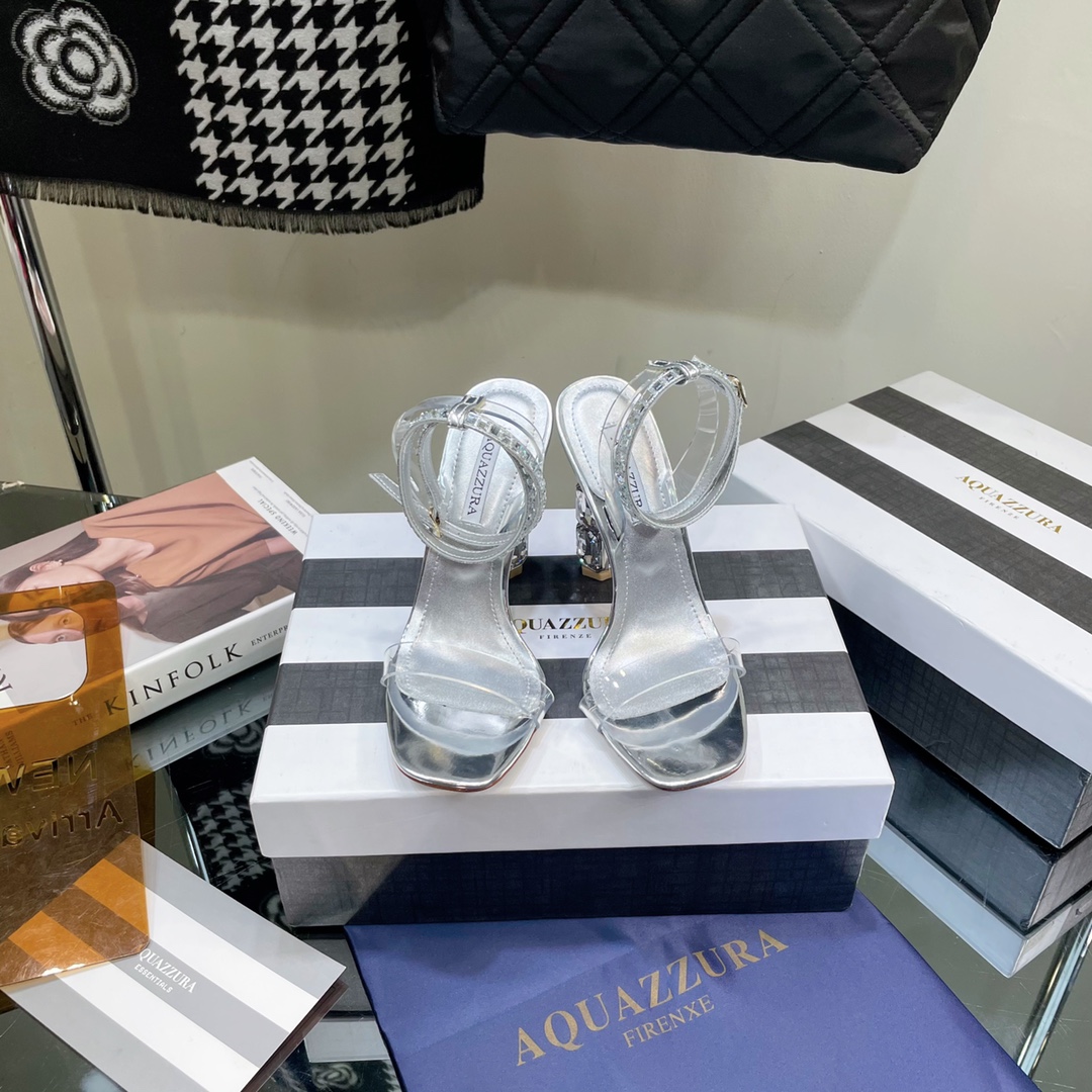 AQUAZZURA