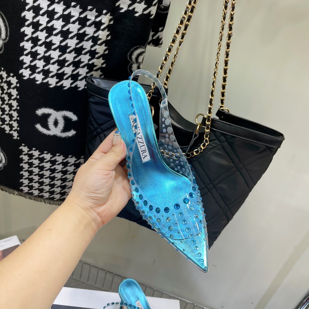 AQUAZZURA