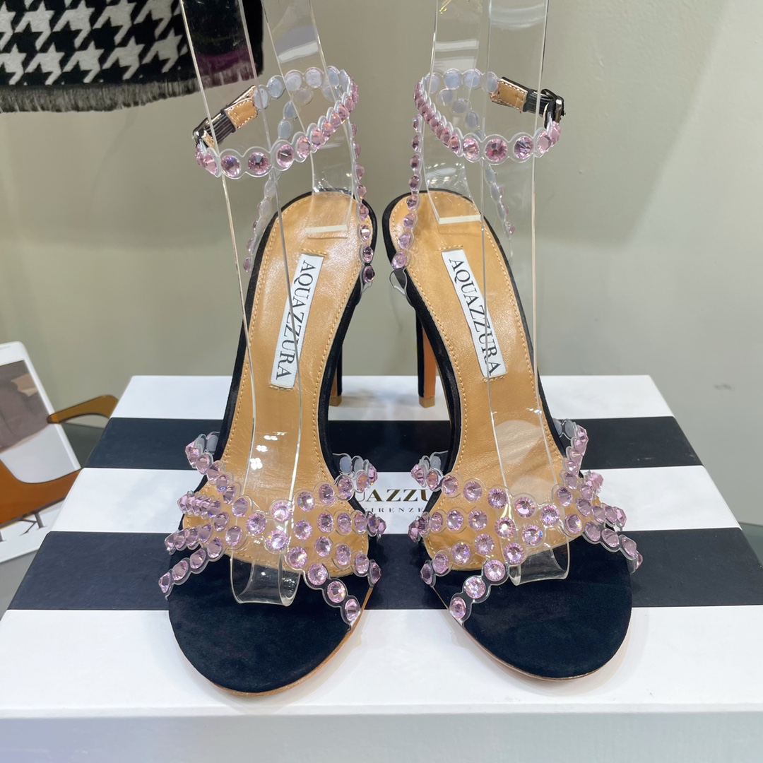 AQUAZZURA