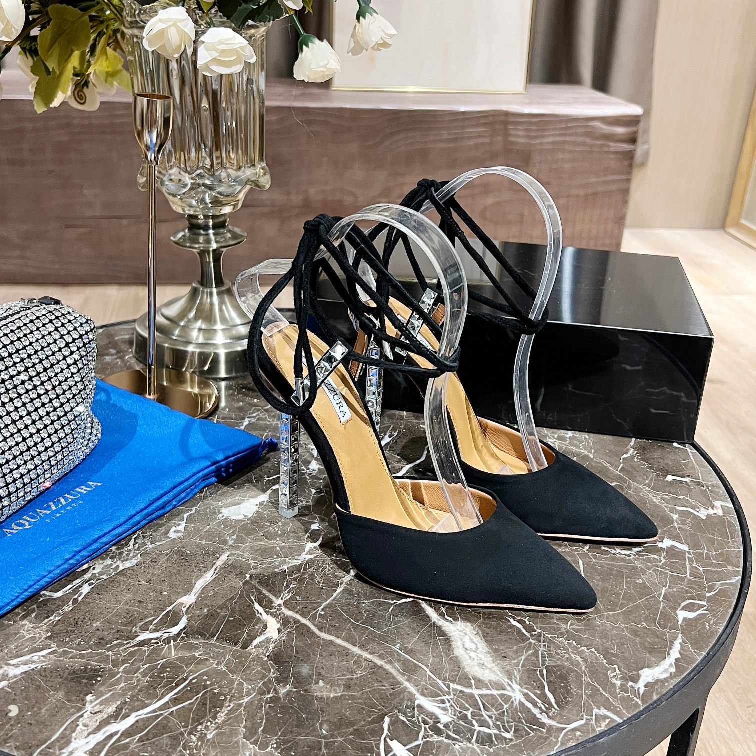 AQUAZZURA