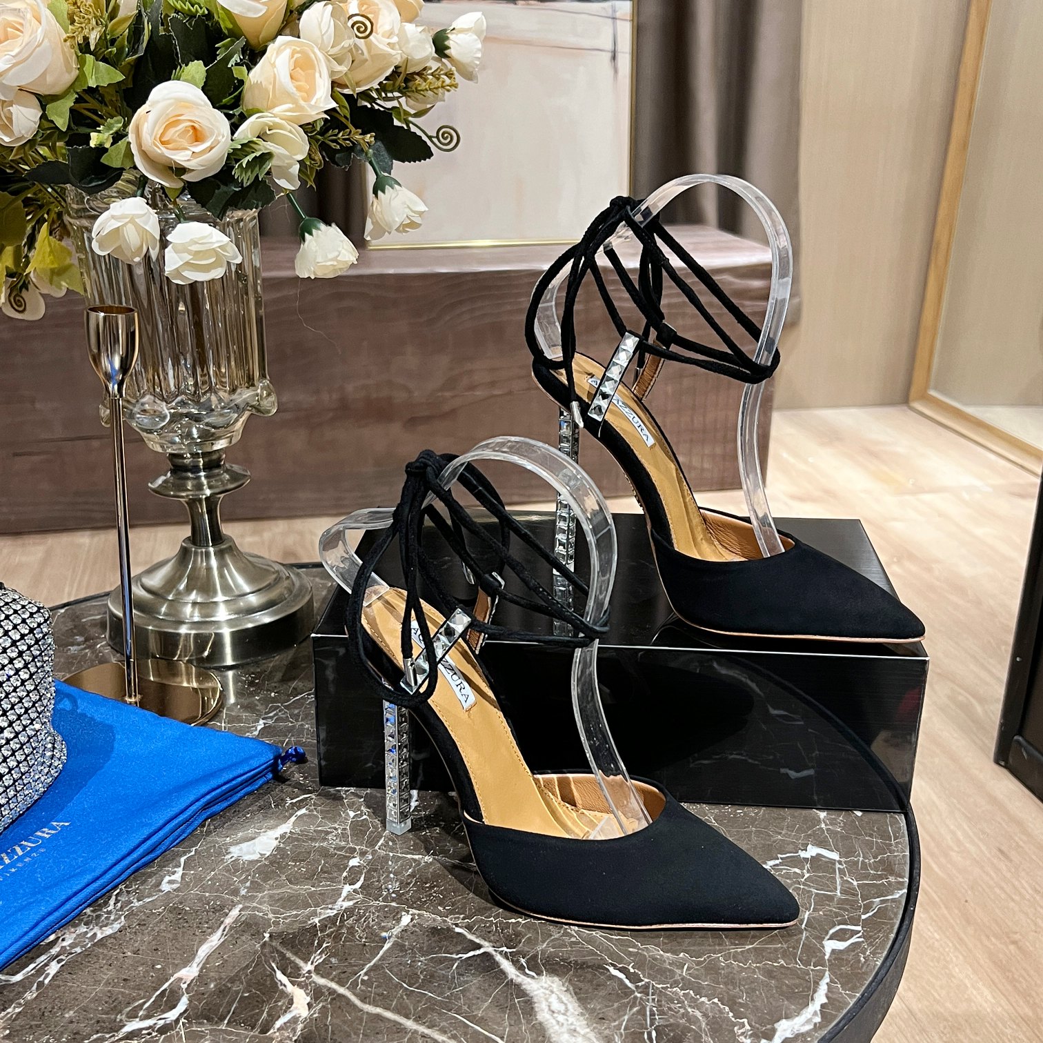 AQUAZZURA