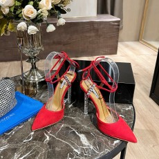 AQUAZZURA