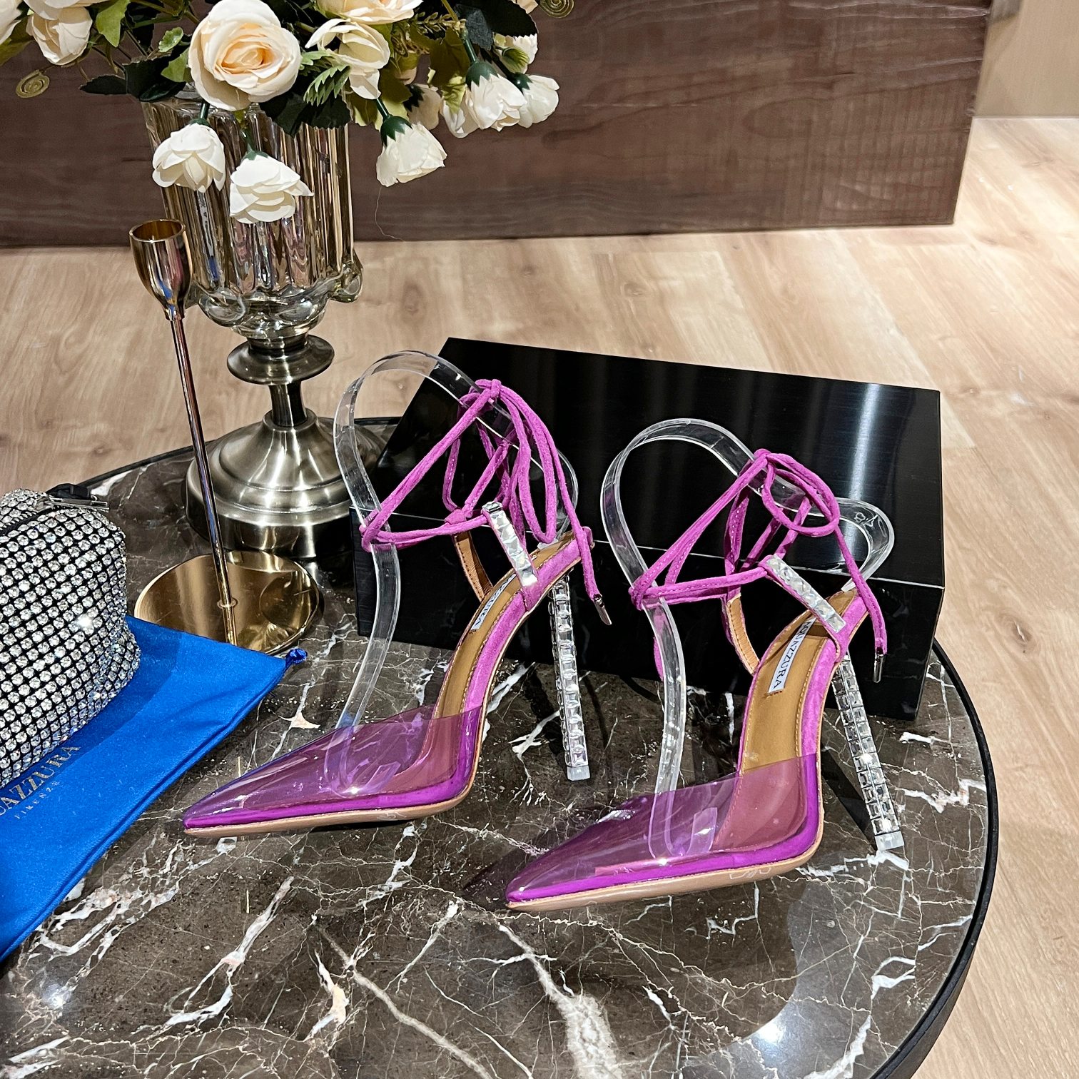 AQUAZZURA