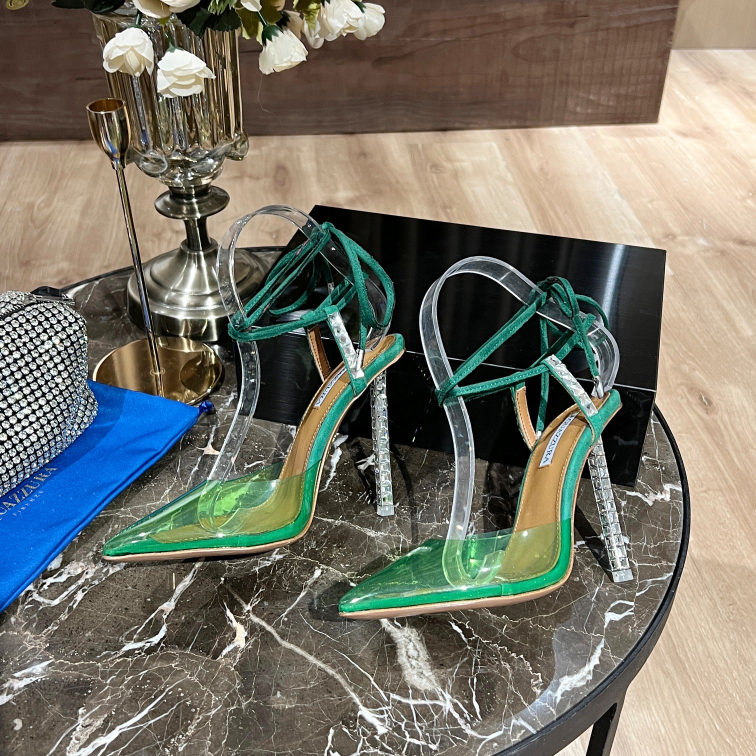 AQUAZZURA