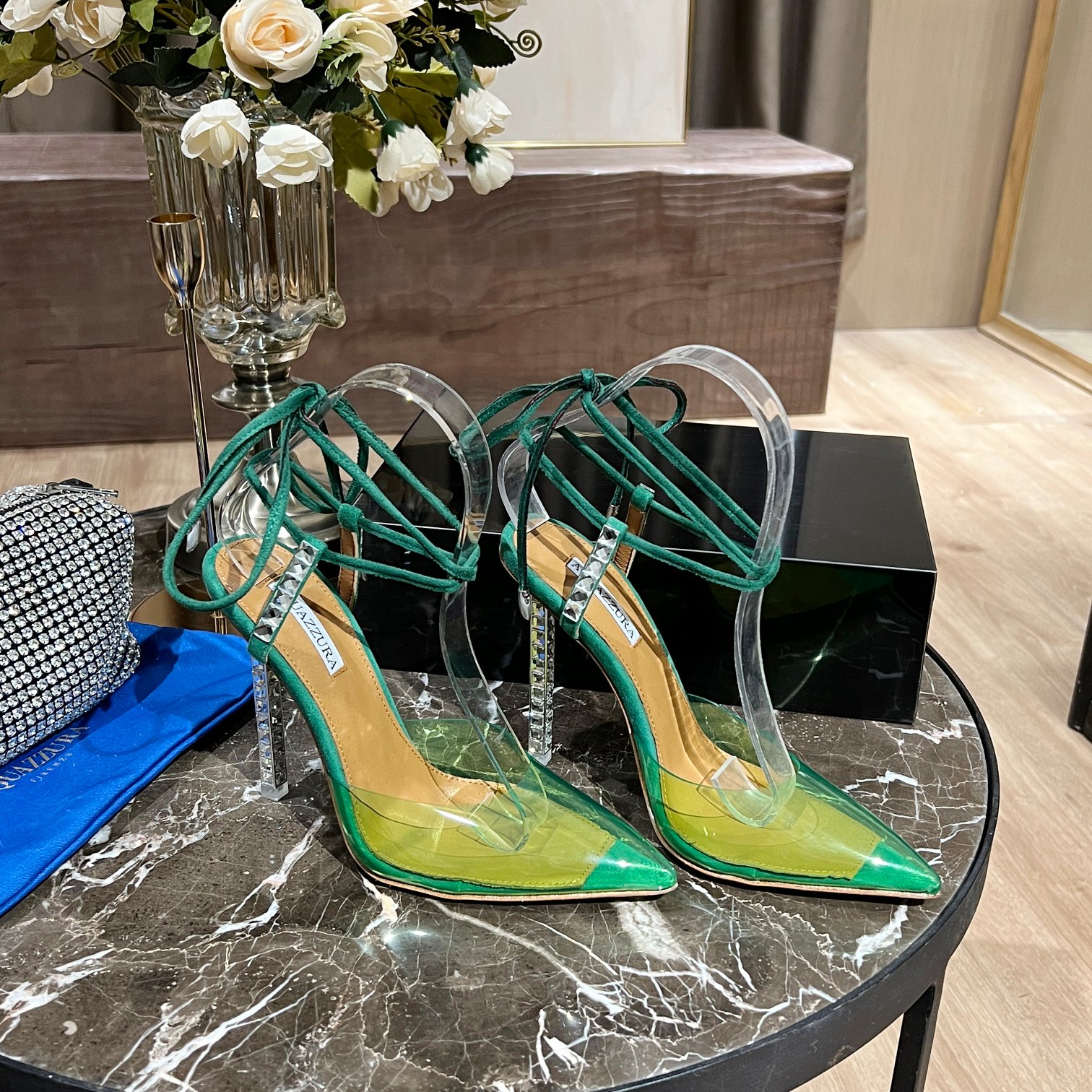 AQUAZZURA