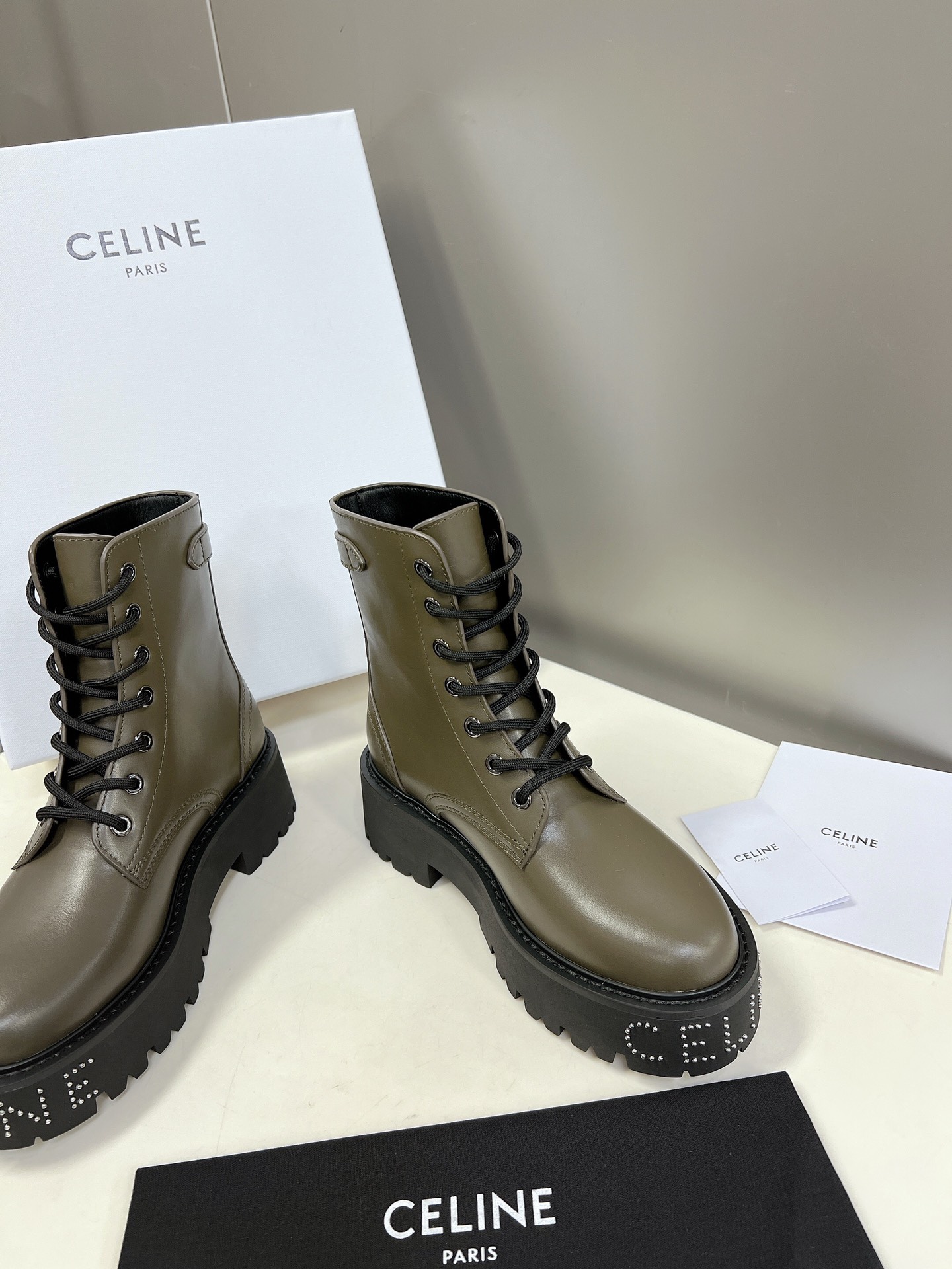 CELINE