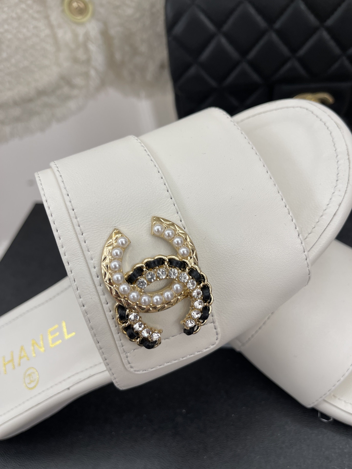 CHANEL 샤넬 230110201