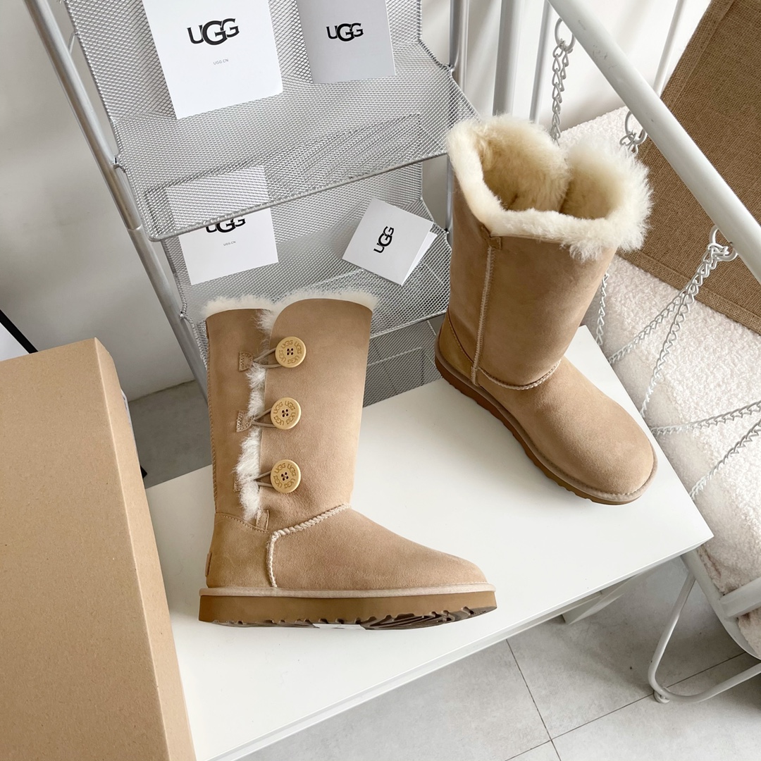 UGG 230110344