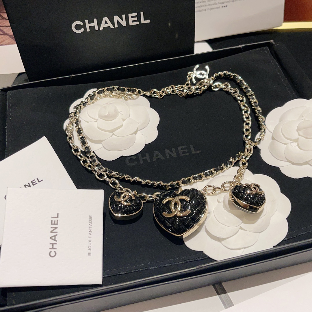 CHANEL 샤넬 2322850