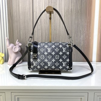 LOUIS VUITTON 루이비통 사이드 트렁크 M21460