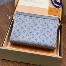 LOUIS VUITTON 루이비통 포쉐트 보야주 MM M30840